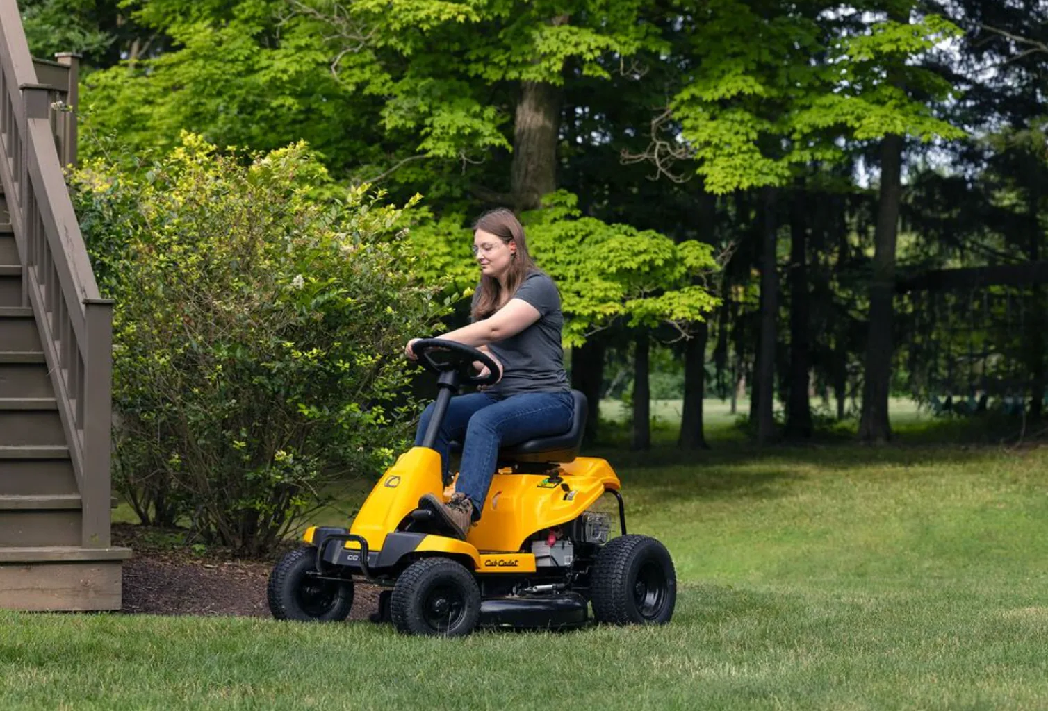 Cub Cadet CC30 Compact Riding Mower | | 30 in. | 10.5 HP | 344cc Briggs & Stratton Engine (Open Box) | In-Store Exclusive