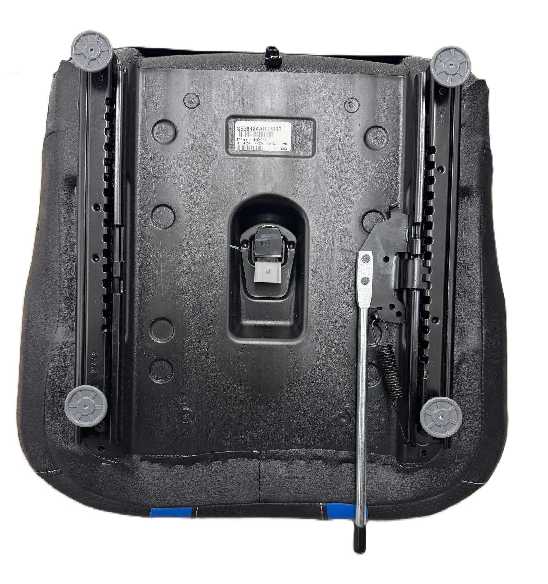 Cub Cadet Zero Turn Riding Mower Seat with Adjustable Rails | 757P06219 / 757-06219 / 757-06094