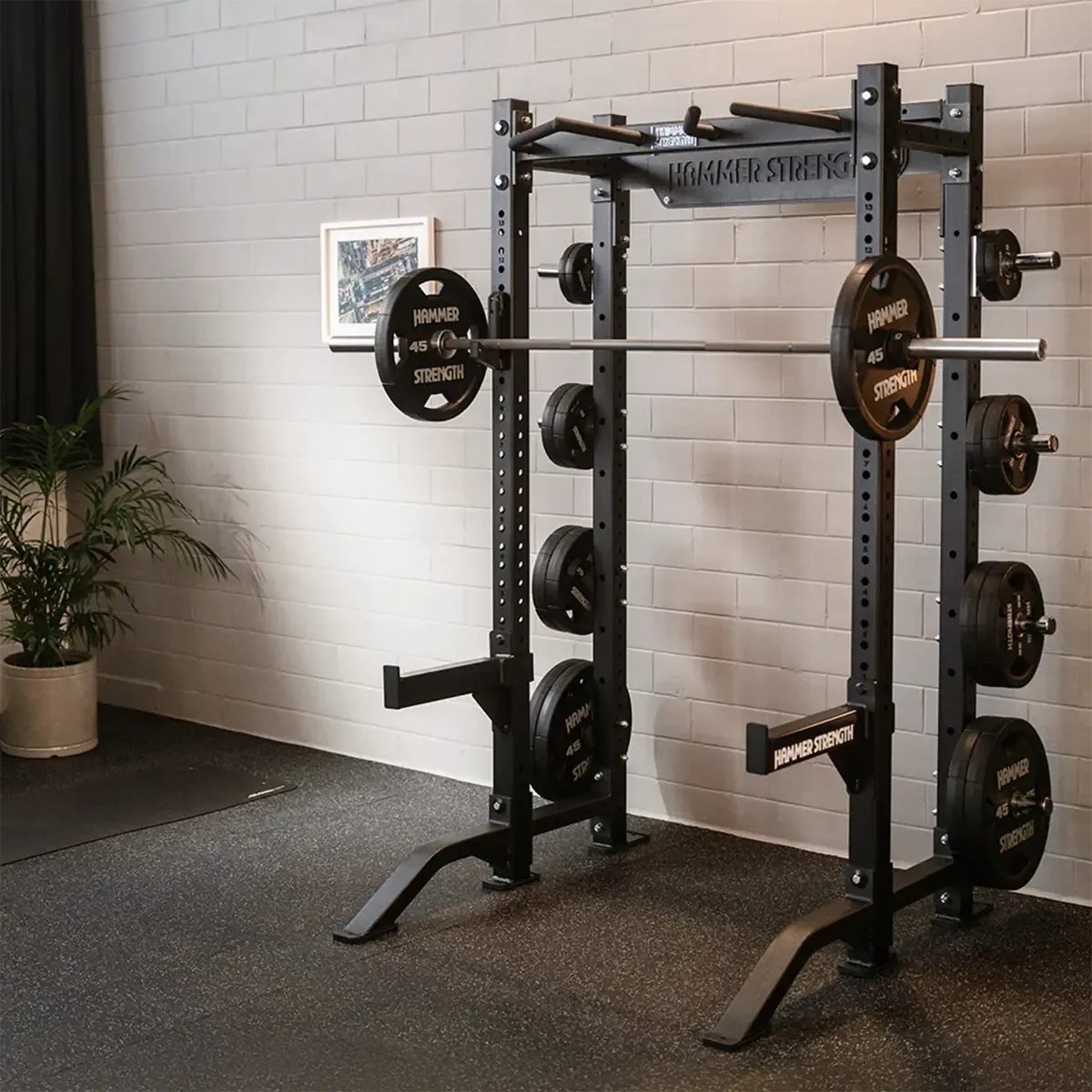 Hammer Strength HD Charcoal half rack with 2-handle bar and standard bar catches