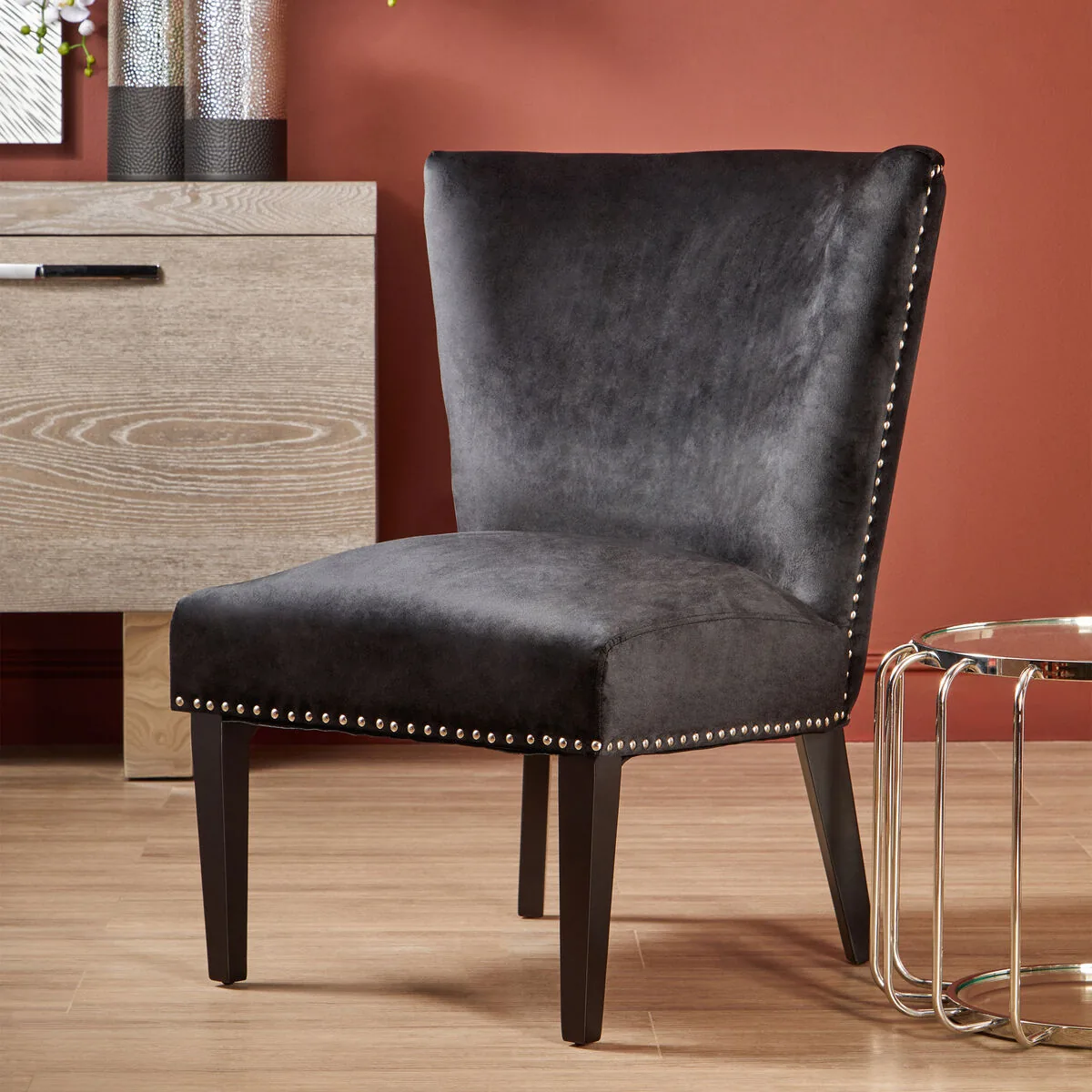 Kensington Townhouse Black Winged Dining Chair