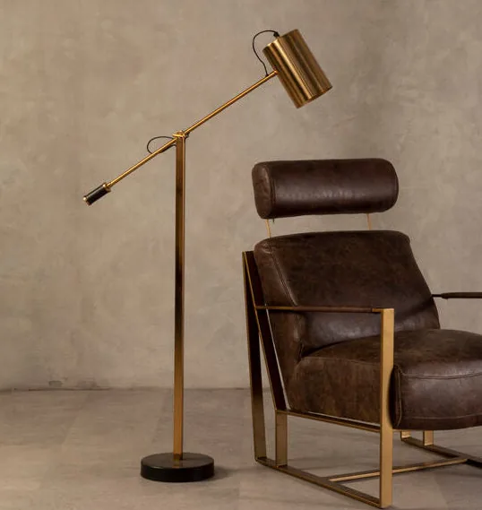 Mano Gold Floor Lamp