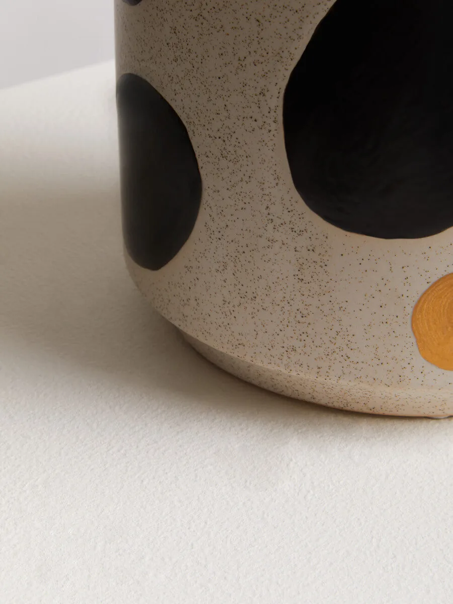 Yuri White & Gold Spotted Planter