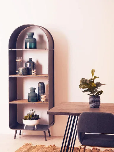 Silas Brown Planter