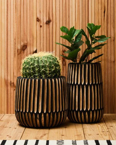 Arlo Large Engraved Natural & Black Wooden Planter