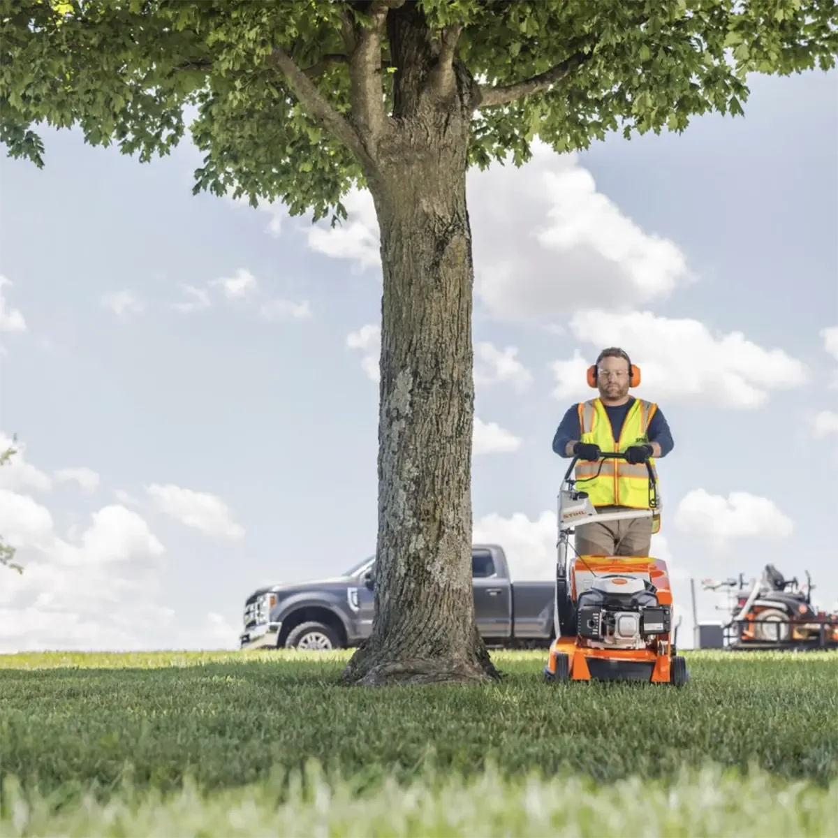 STIHL RM 655 YS Lawn Mower