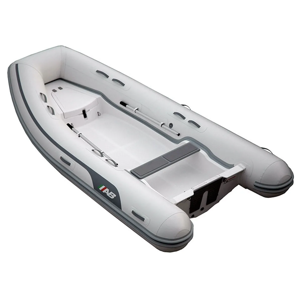 AB Navigo 13 VS RIB