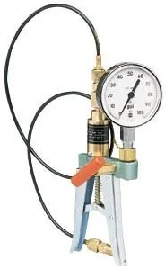 Ralston Instruments QTAP0100+QTFIT Pneumatic Hand Pump Calibration Kit, 0-100 PSI