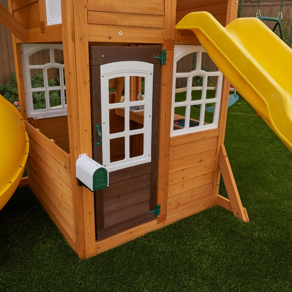Castlewood Swing Set