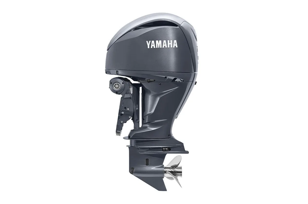 Yamaha F250XB 250HP V6 25" Shaft Outboard Motor