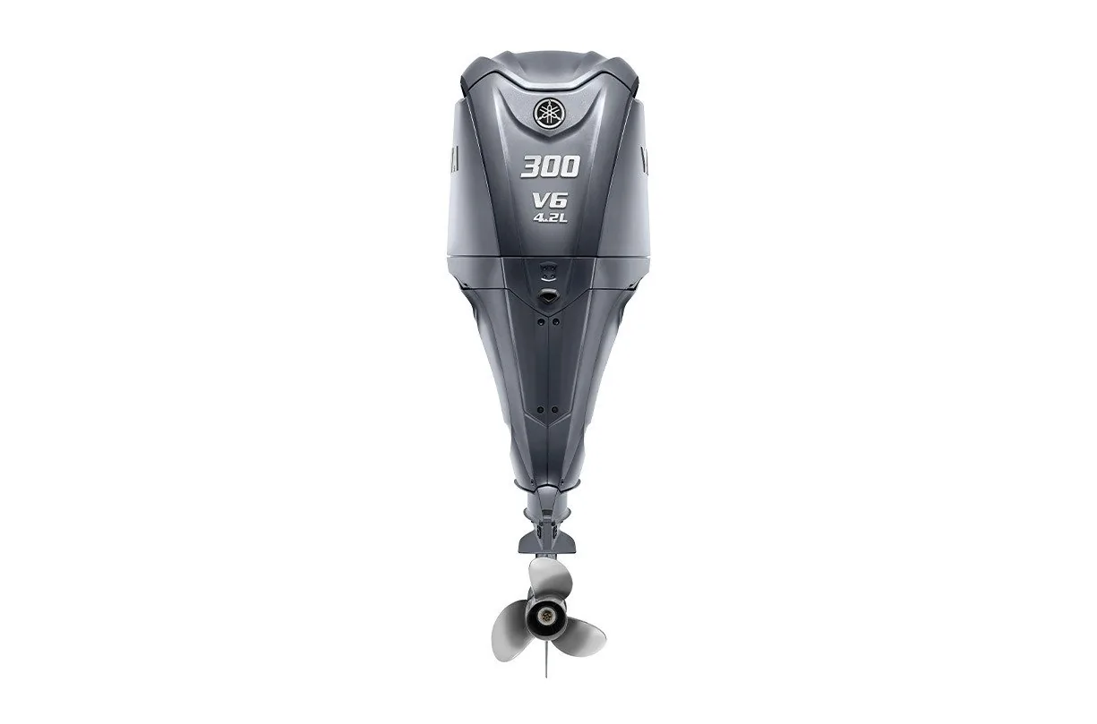 Yamaha F300UCB 300HP V6 DEC Digital Control 30" Motor